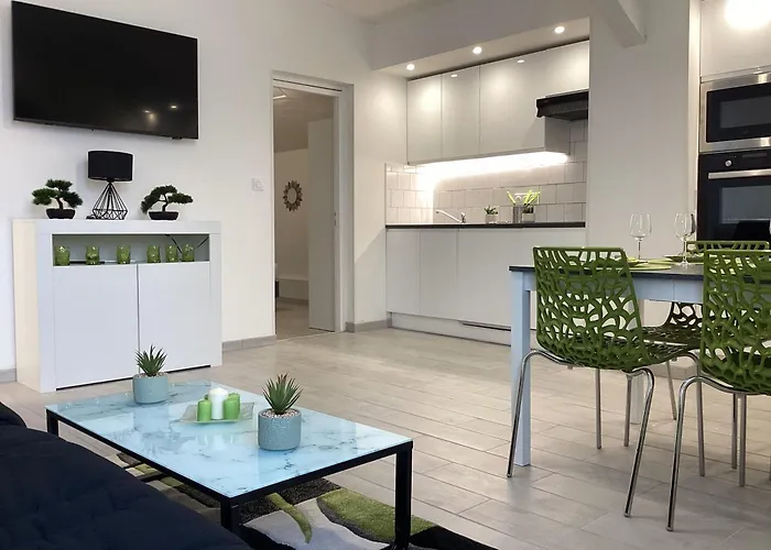 Altea 85 M2 Climatisé Parking Proche Sanctuaires Appartamento